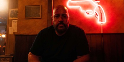 Фильм "Взвести курки" (2025) Постер В Рейтинге