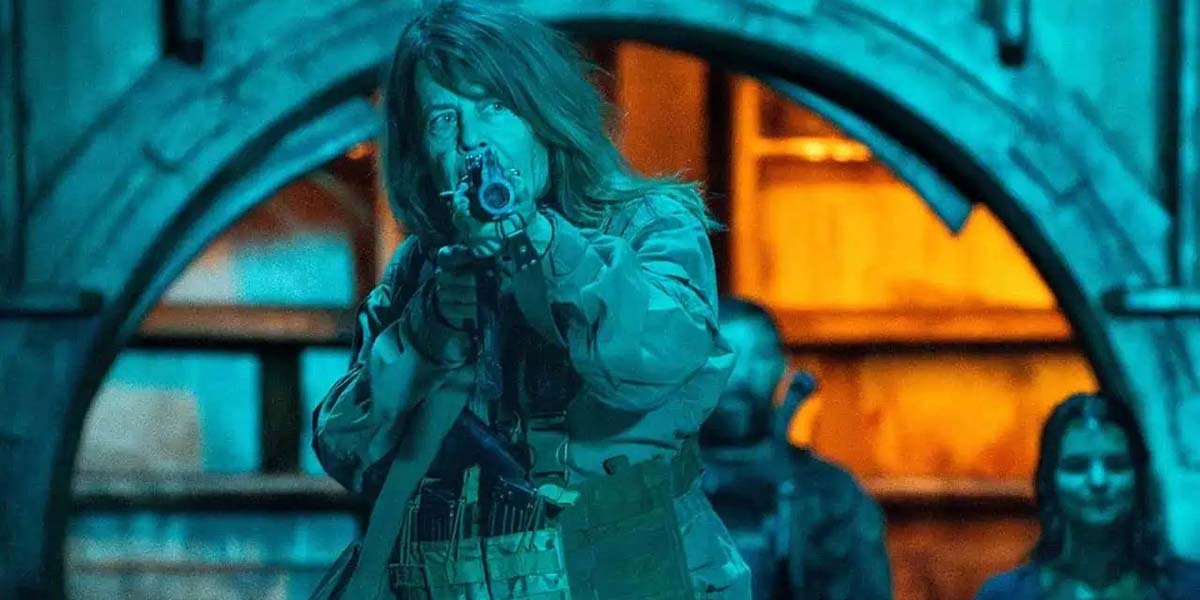 Фильм “Хищник: Миссия «Осирис»” (2025)