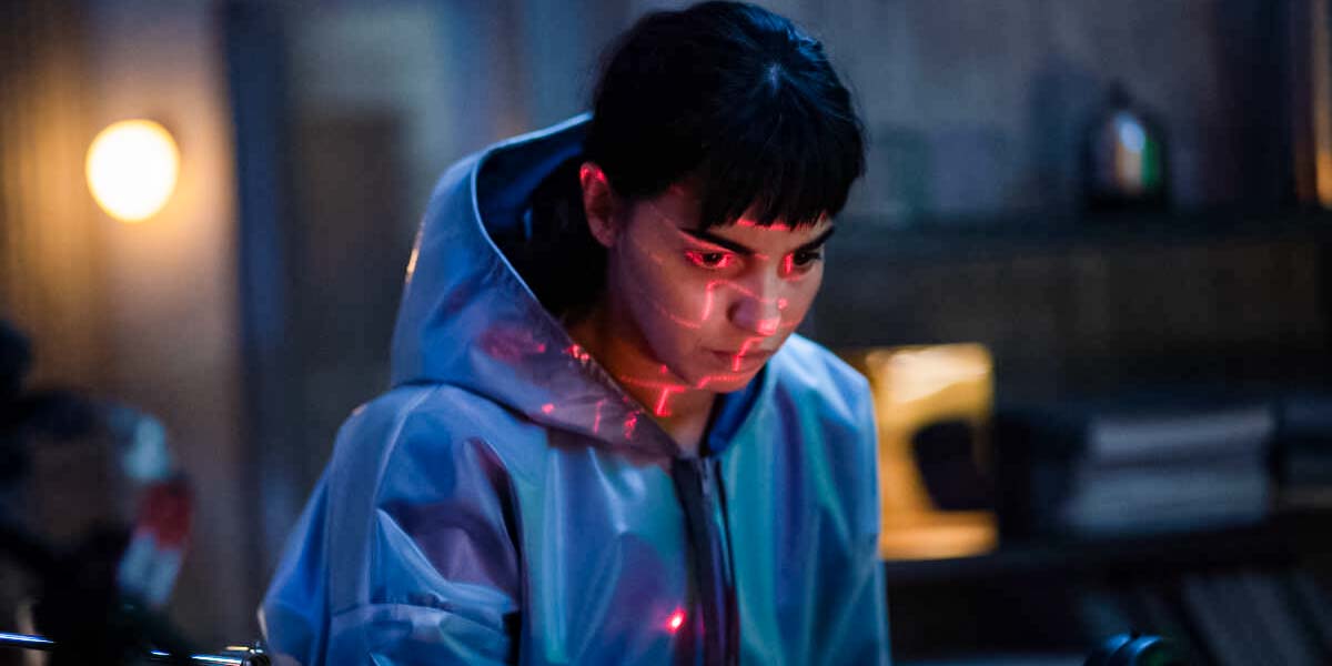 Фильм "Ловушка 2039" (2025) Постер В Рейтинге