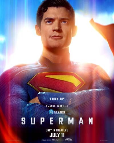 Супермен (2025) постер