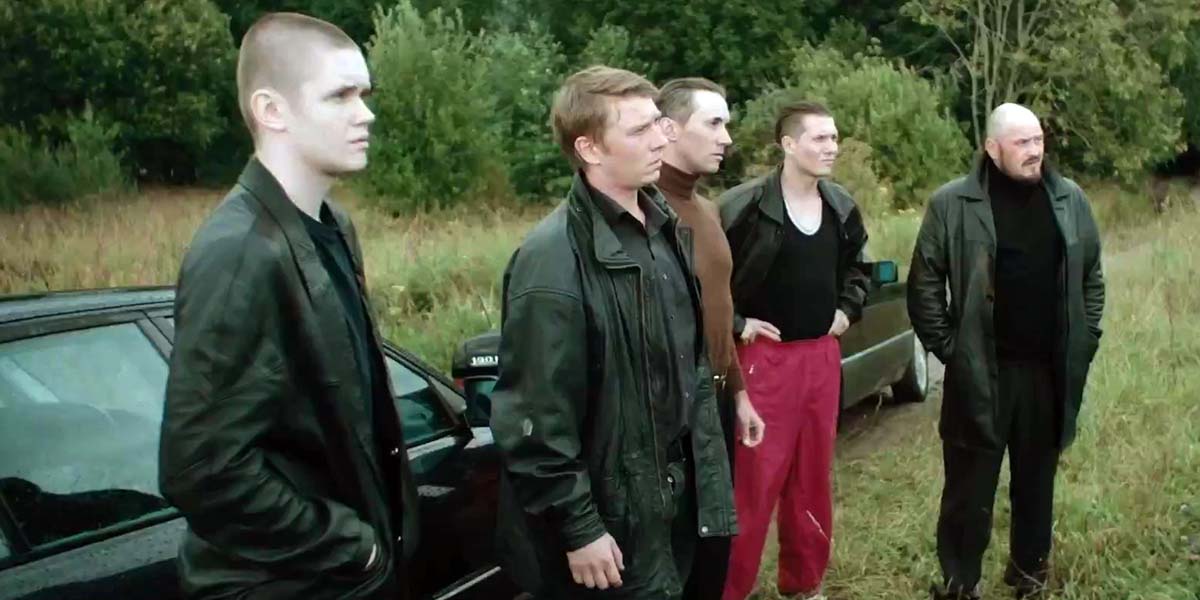 Сериал "Путешествие на солнце и обратно" (2025) Постер В Рейтинге